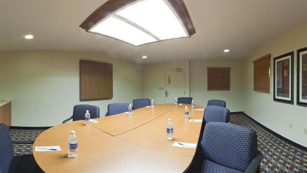 Candlewood Suites Sterling By Ihg Ngoại thất bức ảnh